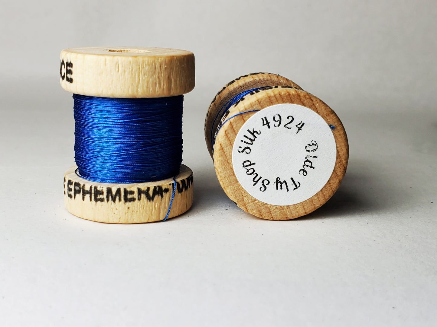 EPHEMERA PURE SILK THREAD - BAMBOO ROD WRAPPING THREAD MADE IN FRANCE