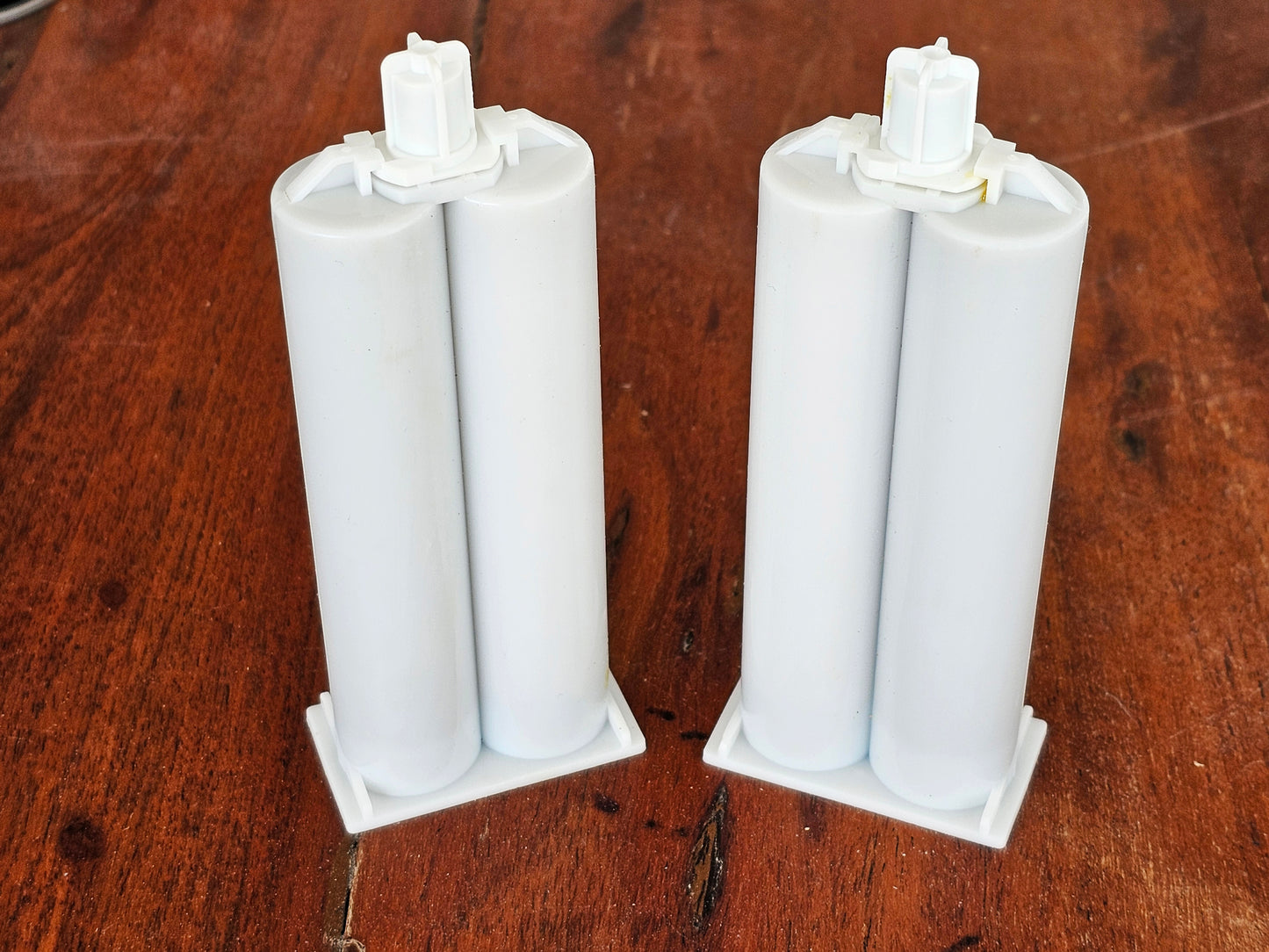 STARTER KIT FOR 2 PART 5MIN ROD BUILDING EPOXY WITH DISPENSER GUN