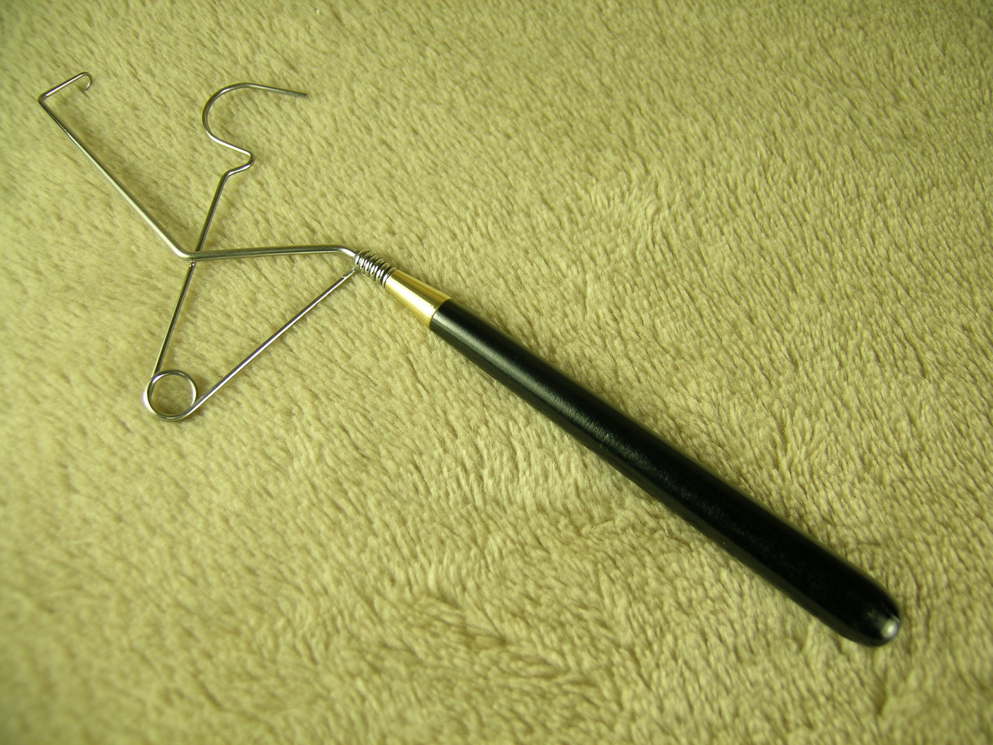 NEW WOODEN HANDLE WHIP FINISHER LATEST 6 3/8" (020)