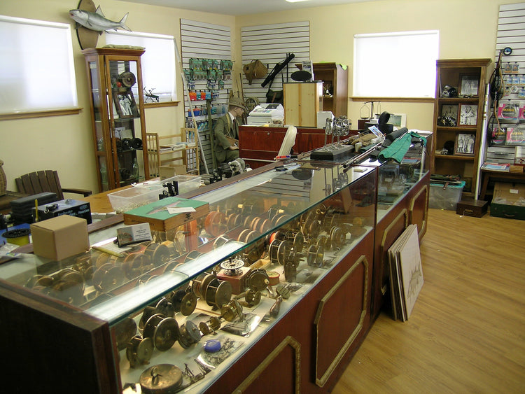 Fly Store Ran Fly Fishing Store – Ye Olde English Fly Shop