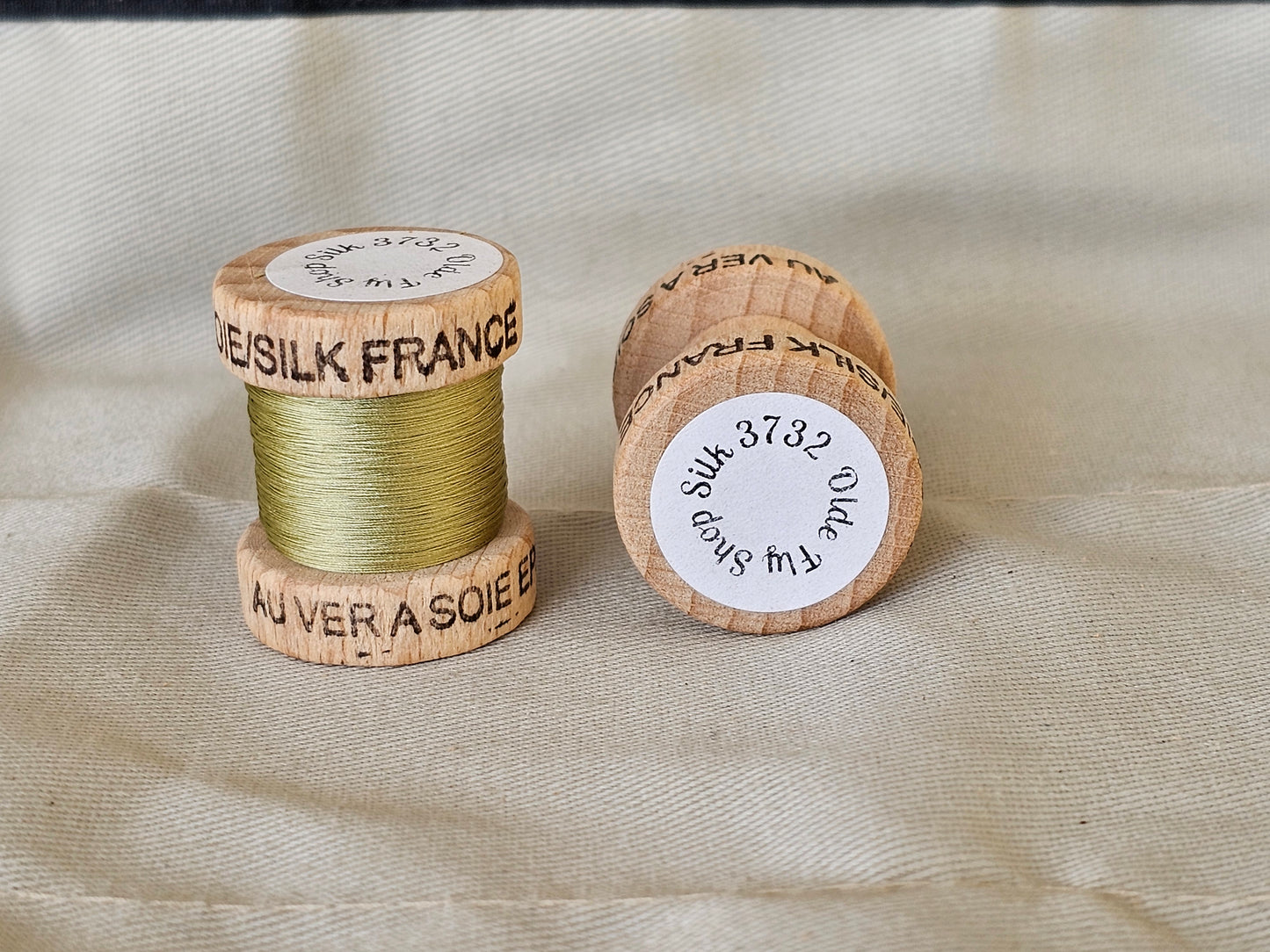 EPHEMERA PURE SILK THREAD - BAMBOO ROD WRAPPING THREAD MADE IN FRANCE.